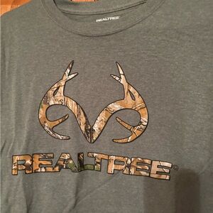 Realtree Gray T-Shirt